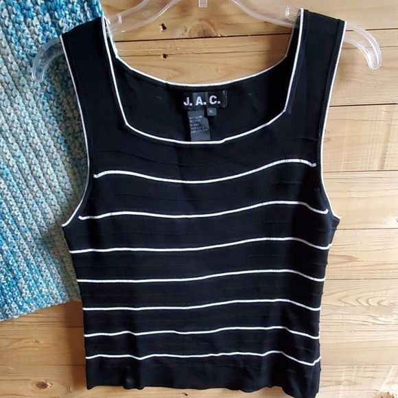 J.A.C. Black and White Tank XL - Picture 4 of 6
